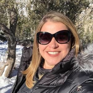 Meet your Posher, Vanessa